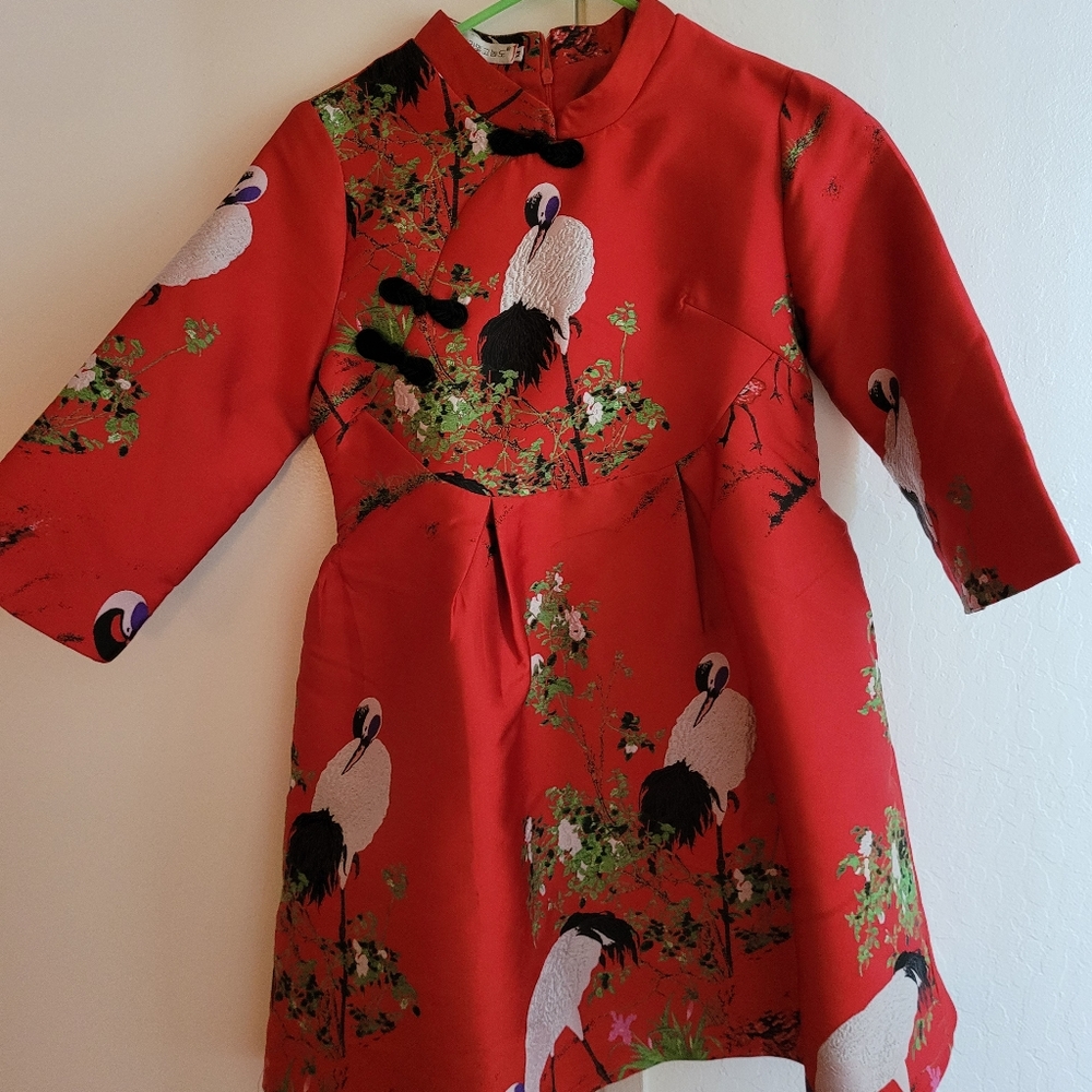 Red modern Chinese dress